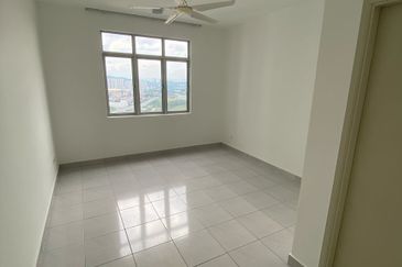 Impiana Sky Residensi @ The Earth