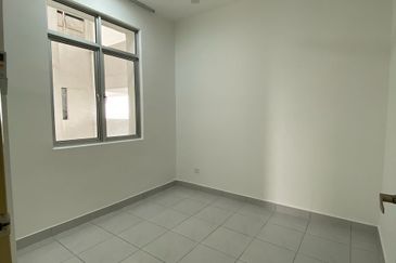 Impiana Sky Residensi @ The Earth