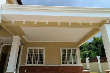 Jalan Equine, Taman Equine