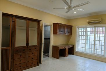 Jalan Equine, Taman Equine