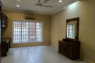 Jalan Equine, Taman Equine