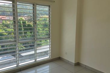 Hijauan Puteri Condominiums