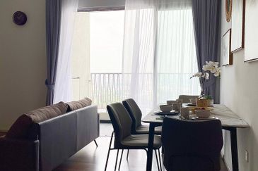 UNA Serviced Apartment