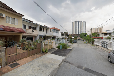 Happy Garden (Taman Gembira)