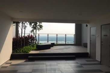 Koi Suites Condominium