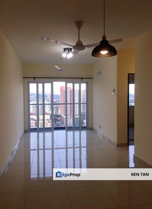 Koi Suites Condo Puchong 2+1 R Partly Furnished for Sale, Selangor, Puchong
