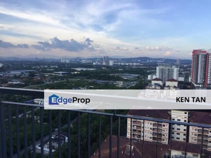 Koi Suites Condo Puchong 2+1 R Partly Furnished for Sale, Selangor, Puchong