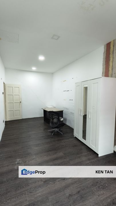 Taman Yulek Cheras KL End Lot 2.5 Storey Landed with Reno for Sale, Kuala Lumpur, Cheras