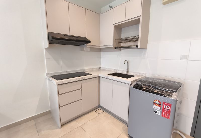 Meta Residence @ Meta City