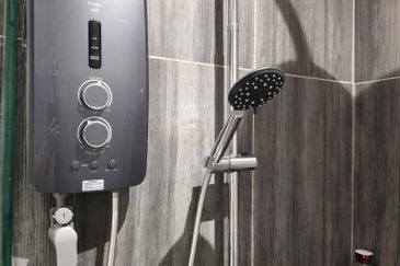 Meta Residence @ Meta City