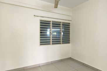 Hijauan Puteri Condominiums