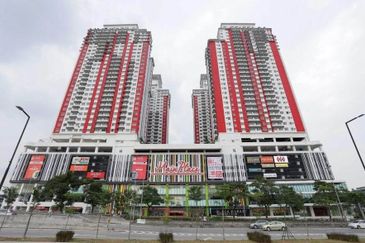 Main Place Residence