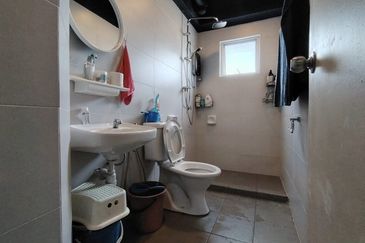 Main Place Residence