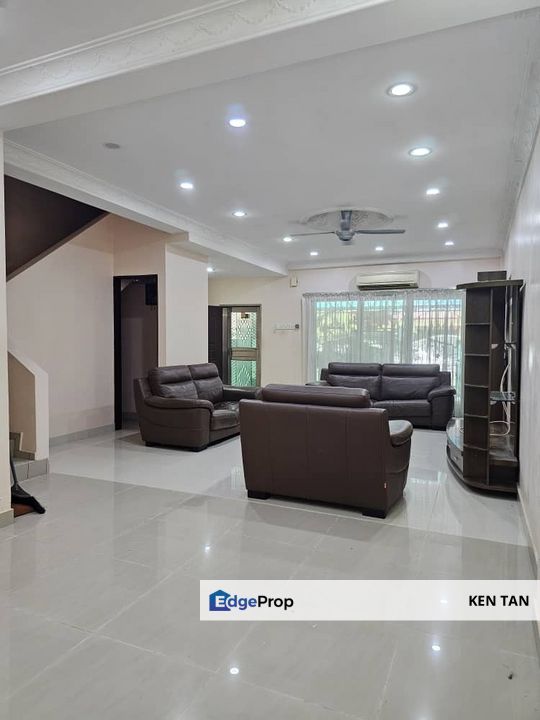 3 Storey House Mahkota Cheras Sek 3 for Sale, Selangor, Cheras