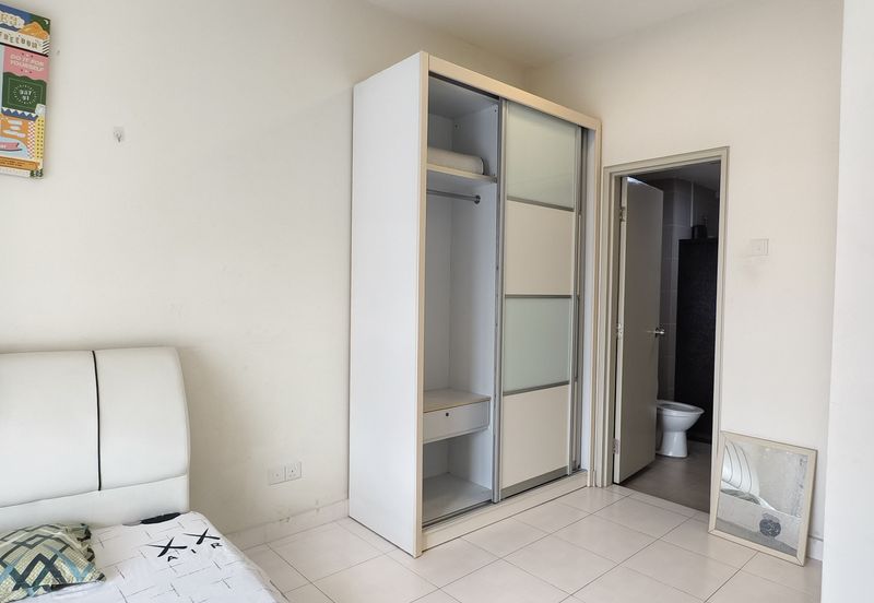 SetiaWalk R3 Solace Service Apartment