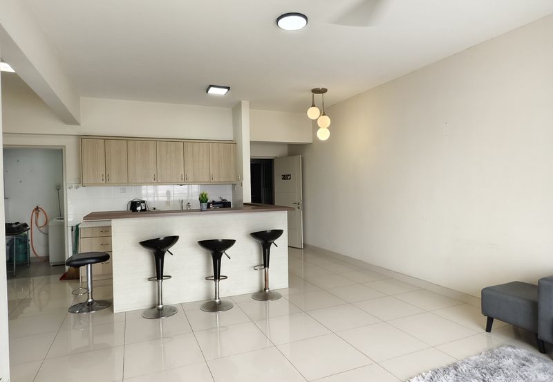 SetiaWalk R3 Solace Service Apartment