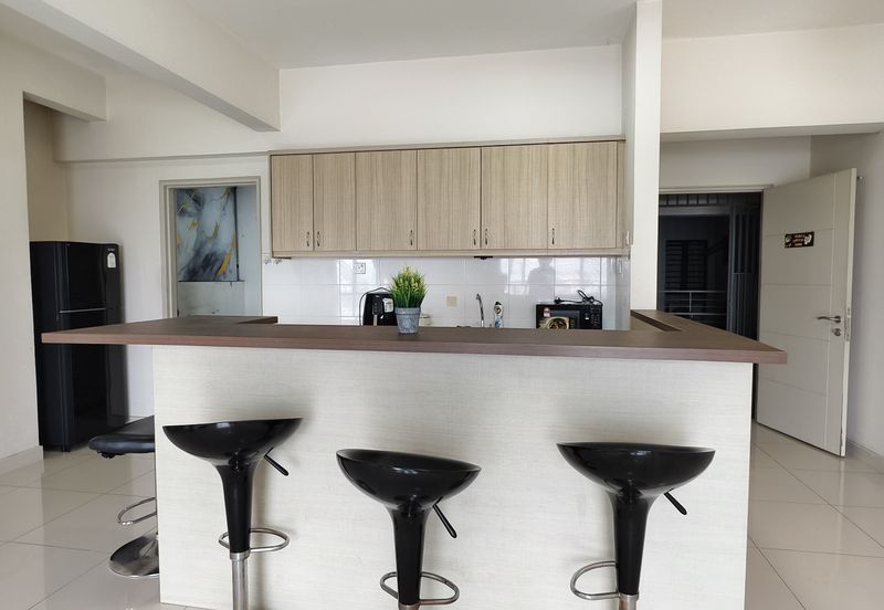 SetiaWalk R3 Solace Service Apartment