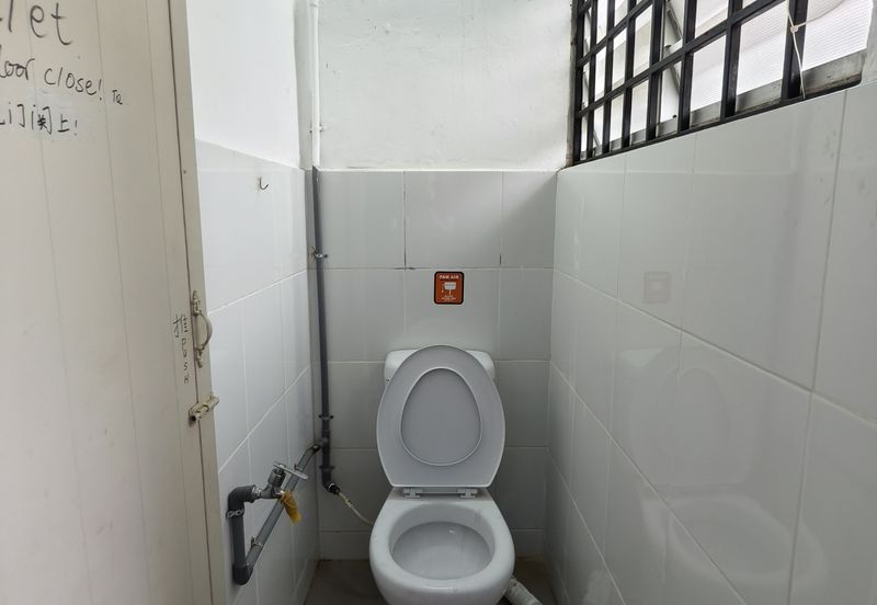 𝗦𝗦𝟯 𝗣𝗝 𝗦𝗵𝗼𝗽𝗹𝗼𝘁 Ground Floor  for RENT