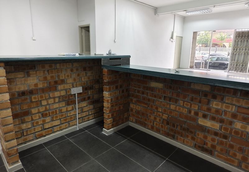 𝗦𝗦𝟯 𝗣𝗝 𝗦𝗵𝗼𝗽𝗹𝗼𝘁 Ground Floor  for RENT