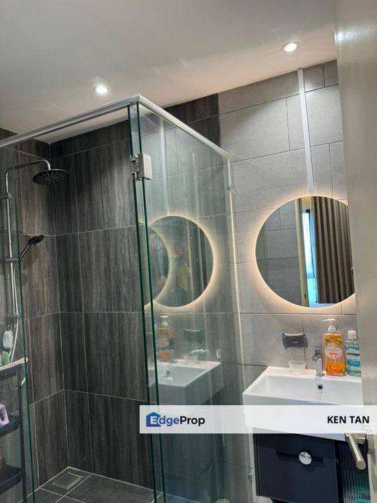 Meta City 2 + 1 Room Fully Reno for Sale, Selangor, Seri Kembangan