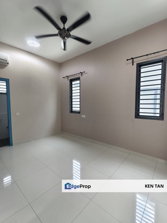 Periwinkle 2 Storey SemiD Renovated for Sale, Selangor, Telok Panglima Garang