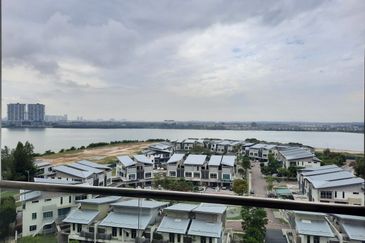 Skyvilla, D Island Residence