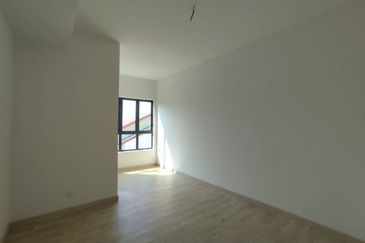 Saujana Heights @ Taman Puncak Saujana