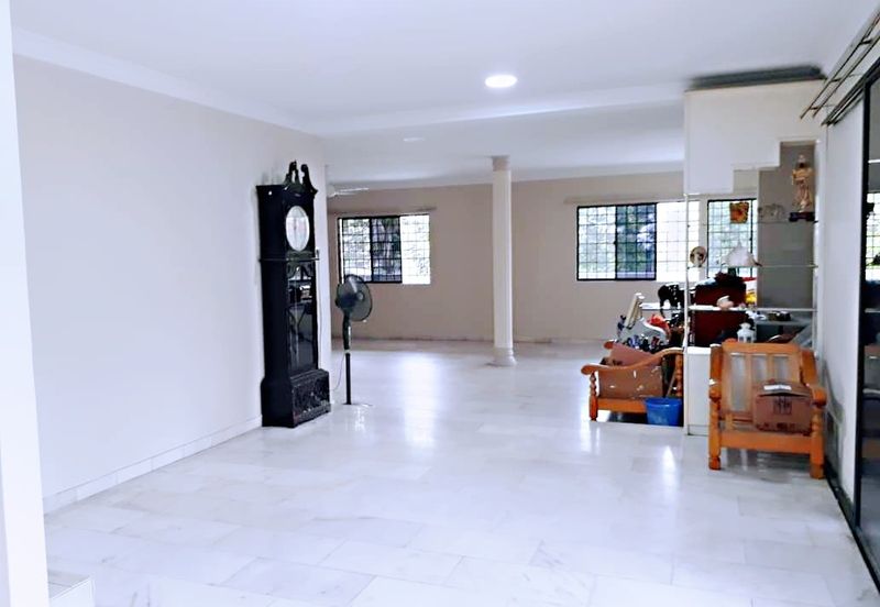 Happy Garden (Taman Gembira)