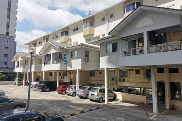 Sri Lata (Waterfall Tarrace)