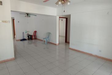 Sri Lata (Waterfall Tarrace)