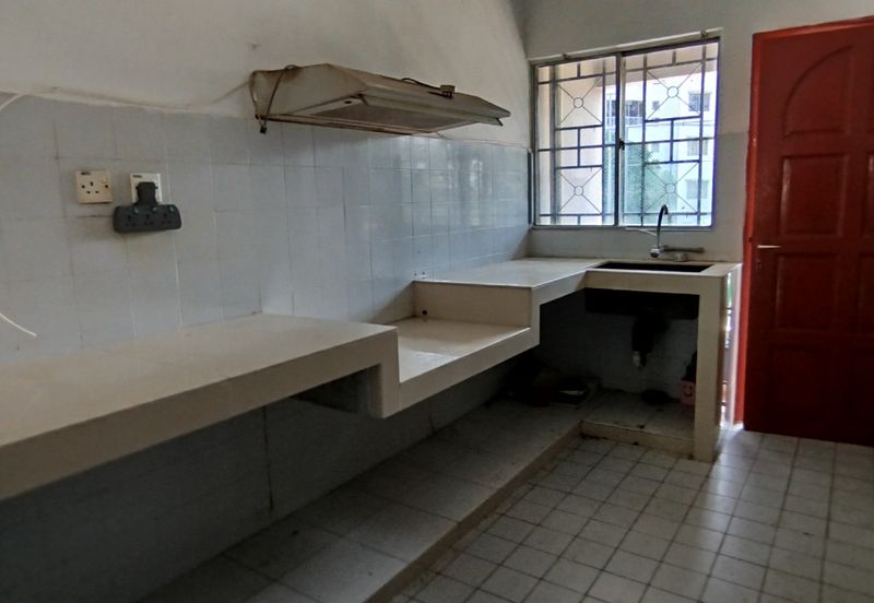 Sri Lata (Waterfall Tarrace)