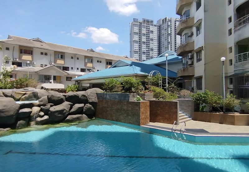 Sri Lata (Waterfall Tarrace)