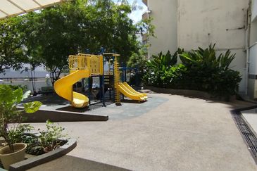 Sri Lata (Waterfall Tarrace)