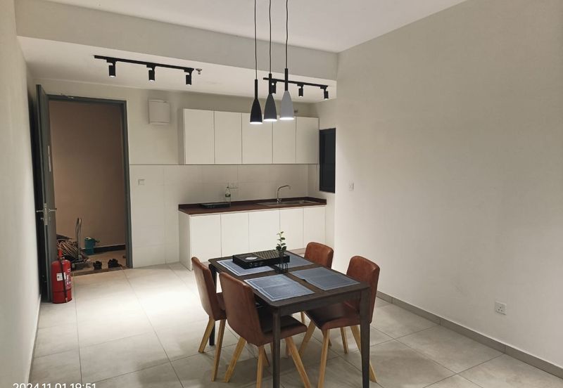 Meta Residence @ Meta City