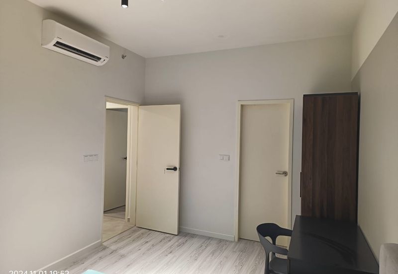 Meta Residence @ Meta City