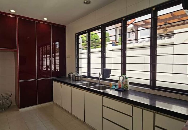 Tiara Hills, Taman Taynton View