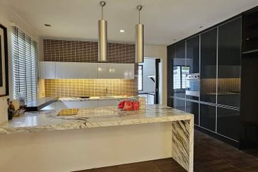 Tiara Hills, Taman Taynton View