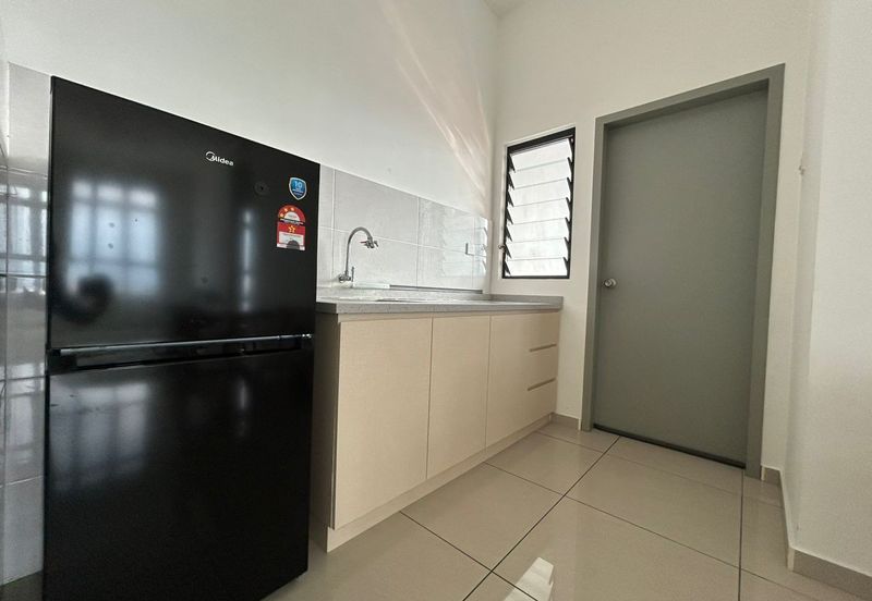 B11 Parkland Residence