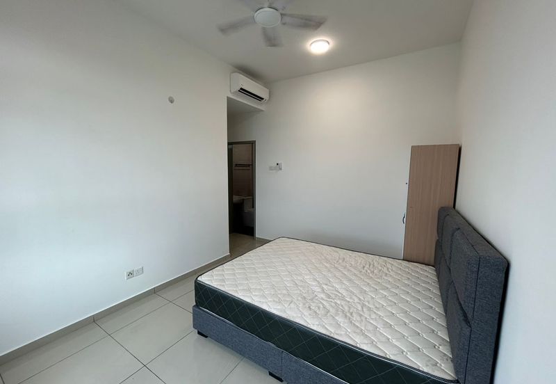 B11 Parkland Residence