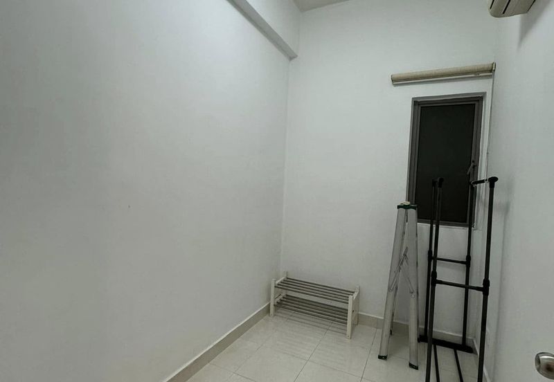 Tropicana City Tropics