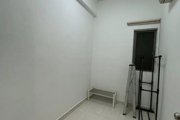 Tropicana City Tropics