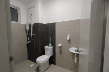 LBS Skylake Residence