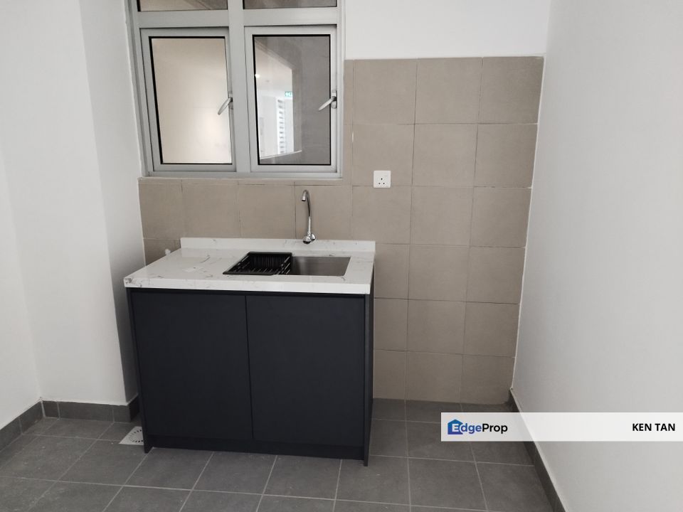 Skylake Residence Partly Furnished Studio Unit for Sale, Selangor, Puchong