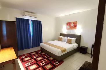 THE OCEAN RESIDENCE RESORT AND HOTEL