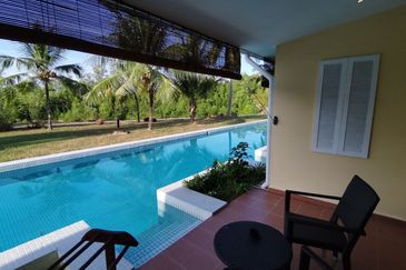 THE OCEAN RESIDENCE RESORT AND HOTEL