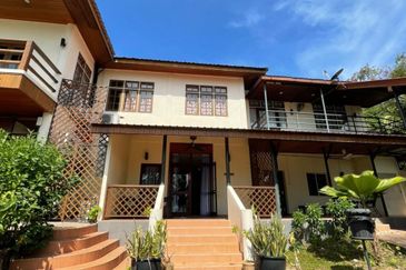 THE OCEAN RESIDENCE RESORT AND HOTEL