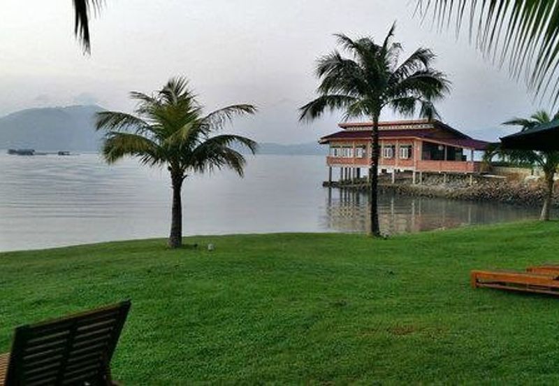 THE OCEAN RESIDENCE RESORT AND HOTEL