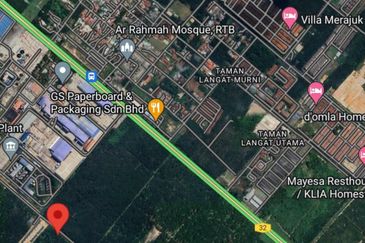 2Lot Tanah Untuk Dimajukan Zoning Perumahan