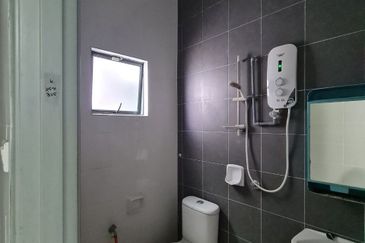 Taman Bukit Jelutong