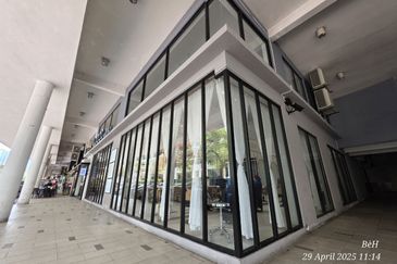 Platinum Mondrian (Pv128)